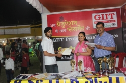 Kirat Singh Student of BSc IT(1st Year) has been awarded Best Performance award for his Excellent Managing Ability in organizing Event in Swadeshi Mela